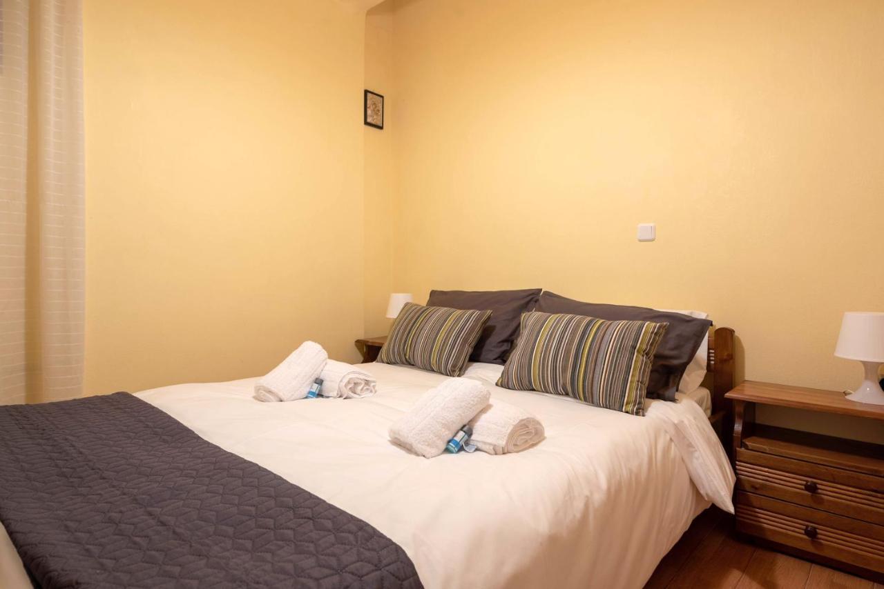 Meli Apartments Arachova Eksteriør billede